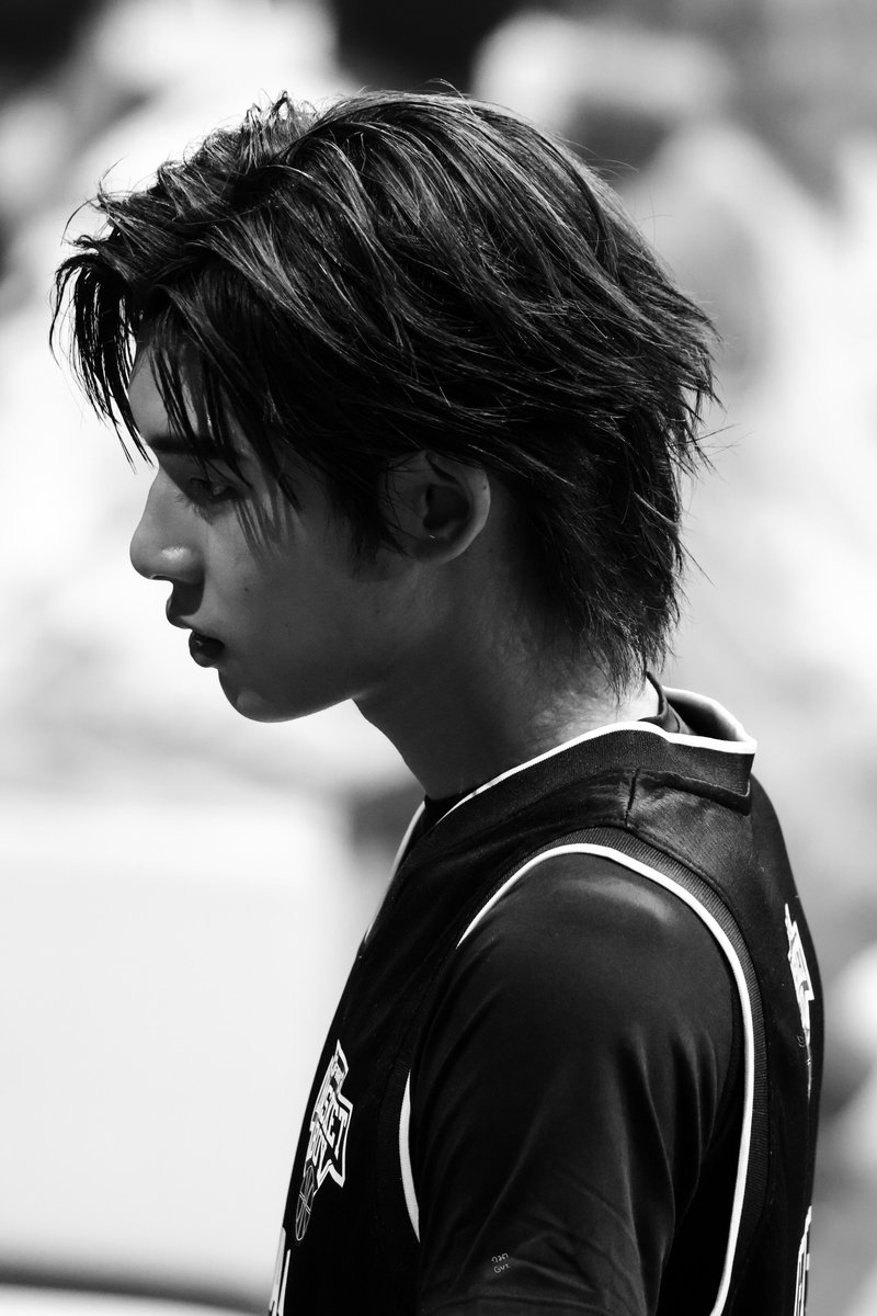 | ̶G̶R̶A̶V̶I̶T̶Y̶ ̶ | tweet media