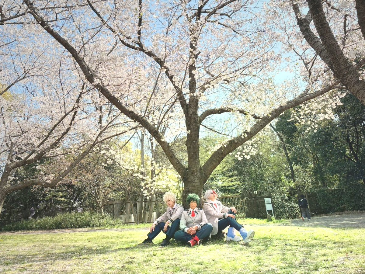 asa_gu's tweet photo. ⚠cosplay⚠

先日花見撮影行ってきた〜✨天気が良くて綺麗な桜をイケメンな2人と眺めて終始楽しかった☺️
いつもありがとうね😘
ヒロス作成していきます✨ https://t.co/3JPFo4nycf