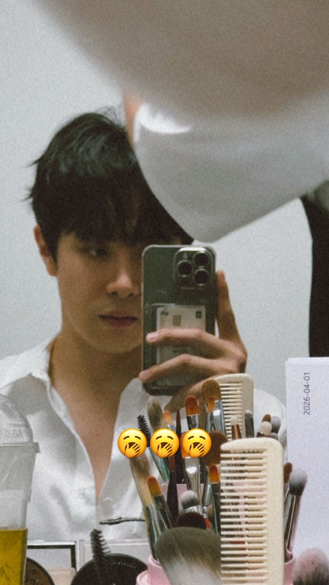 🎸ᴾᵁᴺᴷ4/11낮,19밤,29낮,5/5밤 🥃B스T 4/16,18밤,24 ➡️초코 ̆̈ tweet media