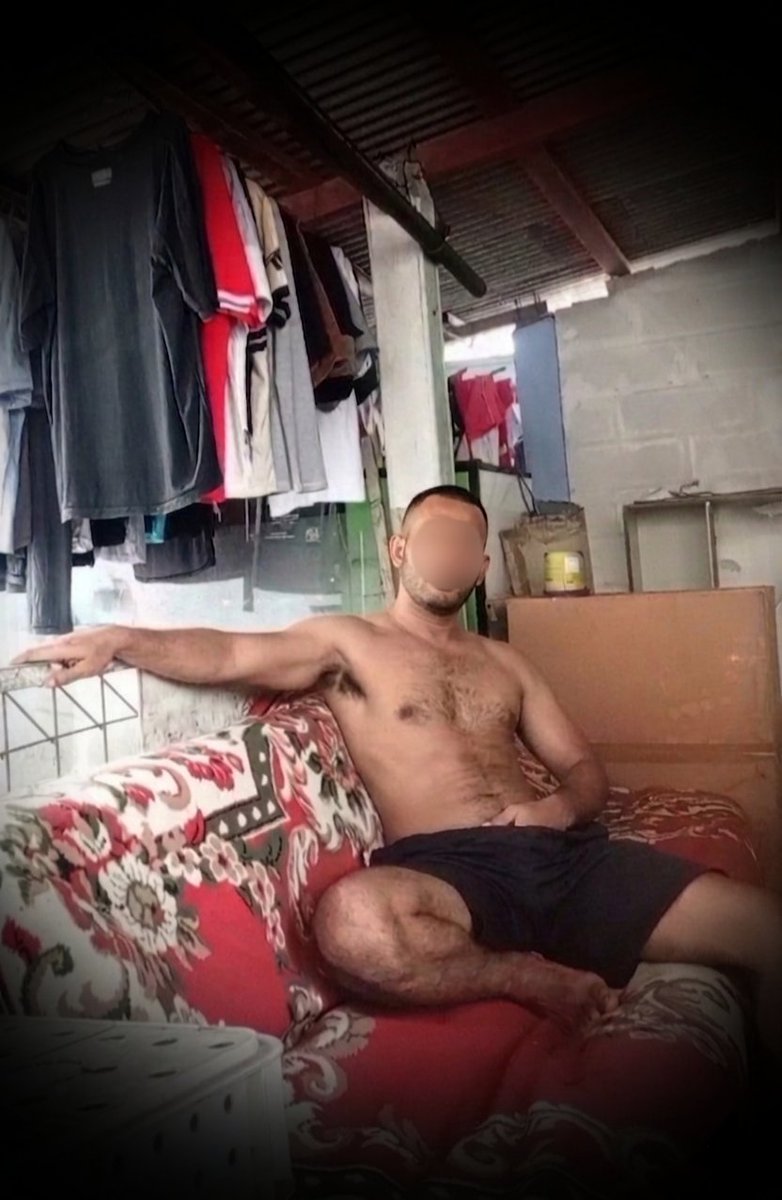 pria berjambang tweet media