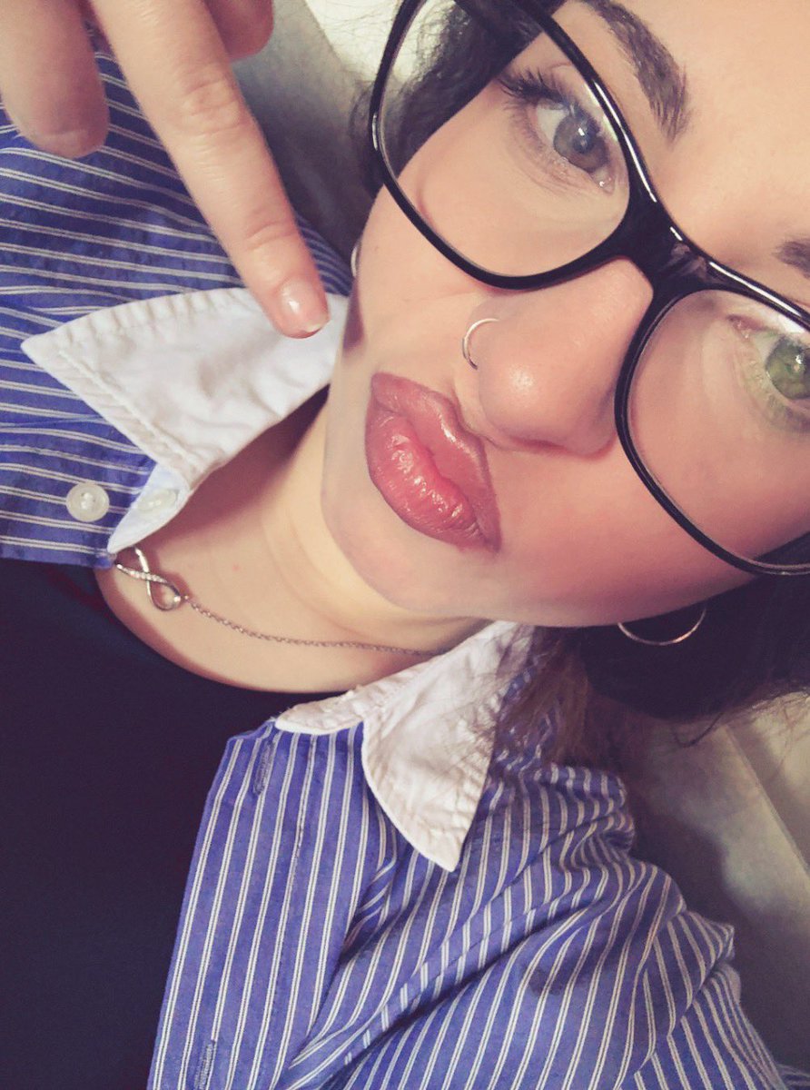 etvernvlglw's tweet image. #ready to got get black out drunk