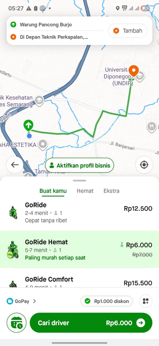 user2006555's tweet photo. “Eh, lu ke UNDIP naik apa?”
“Gojek.”
“Berapa?”
“7 ribu.”
“Serius?”

Iya serius.
Lebih murah dari beli ayam geprek.
Yang penting sampe kelas, absen aman, hidup tenang.
https://t.co/ycDXKRIr5x
#GOJEKUNDIP https://t.co/7uCTg69QIj