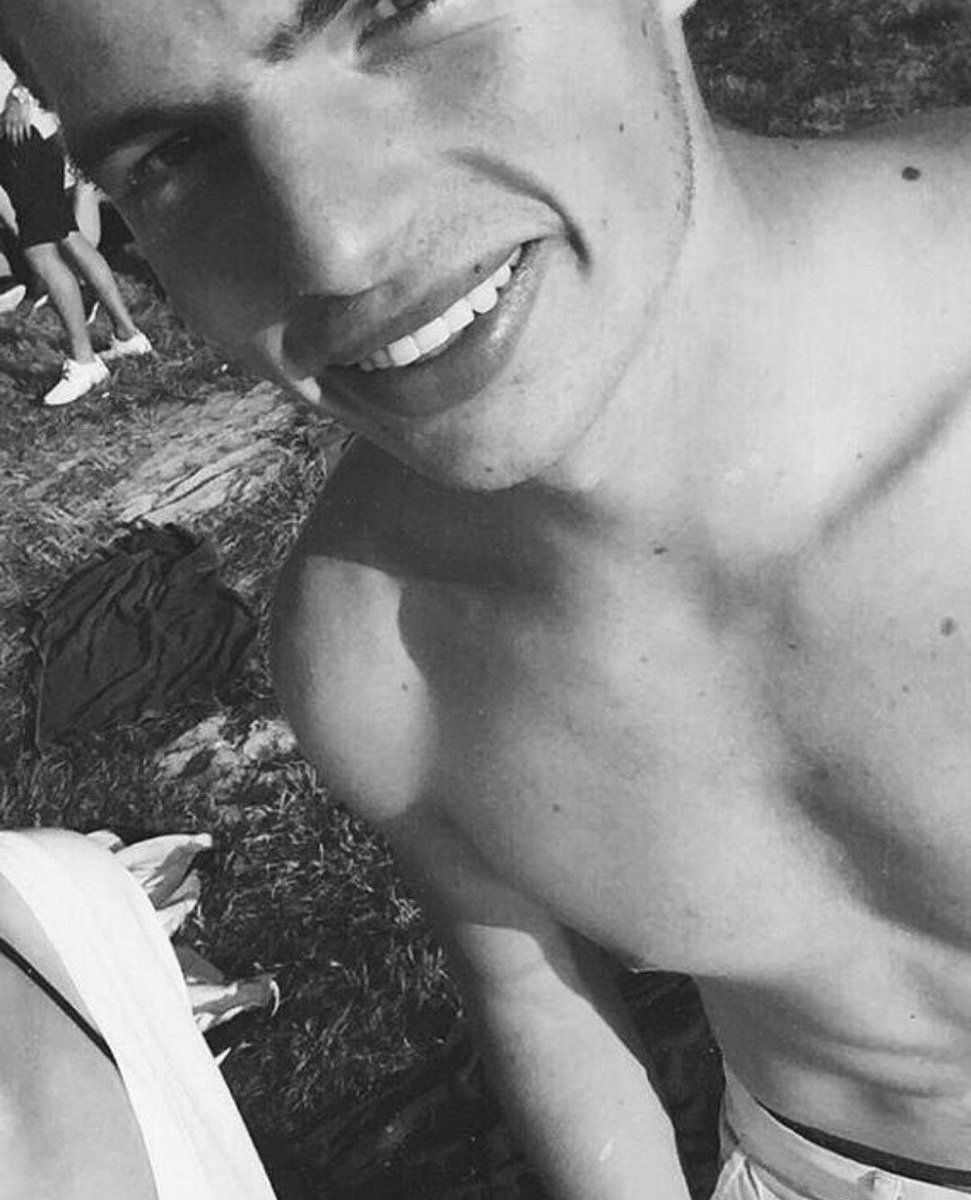 gumi😻FREEDOM tweet media