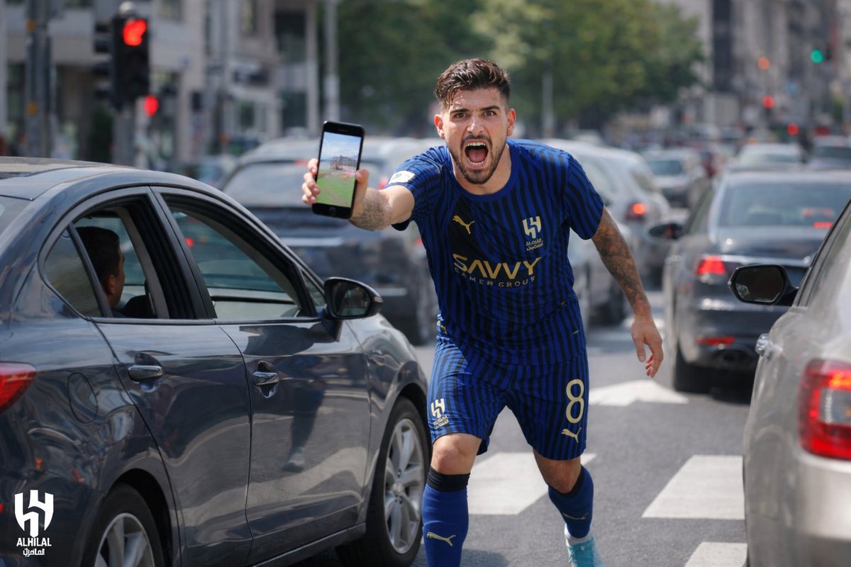 الفيلسـوـوـوف tweet media