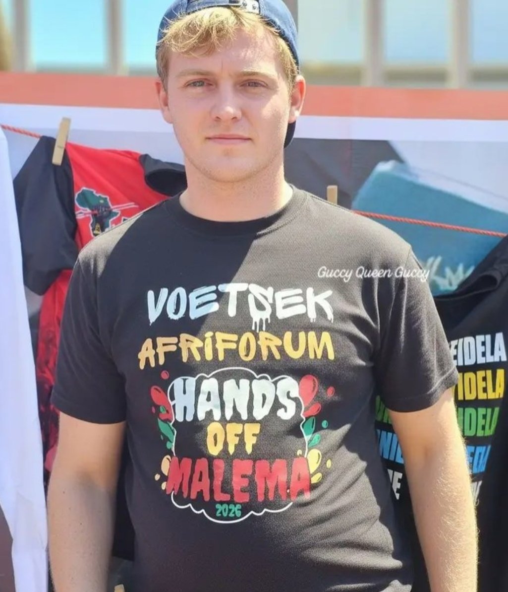 🥸BooKeep🇮🇹 tweet media