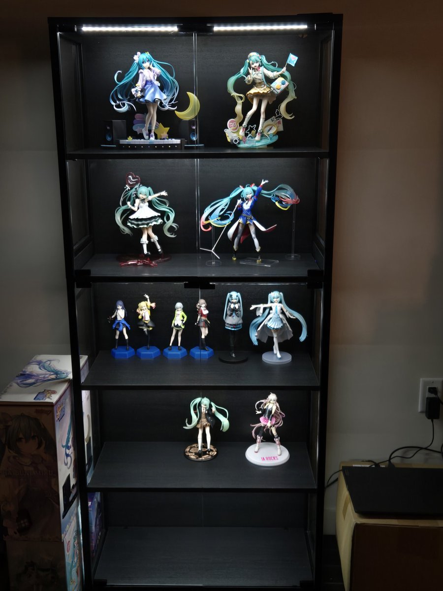 (゜゜)(。。)(゜゜)(。。)