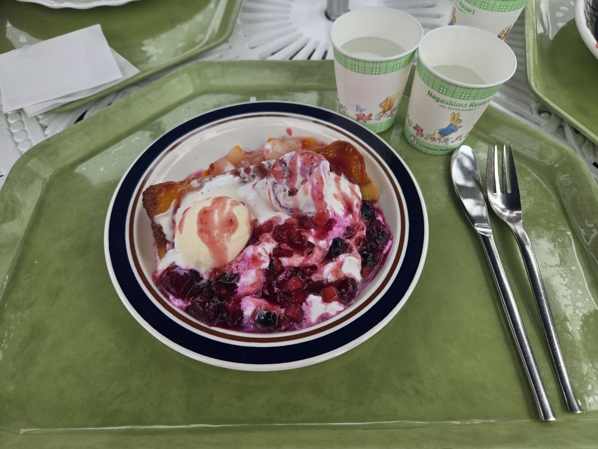 Reah0921's tweet image. 今日のランチ
新メニュー
載せ忘れてた。

#パーク飯
#PICNIC