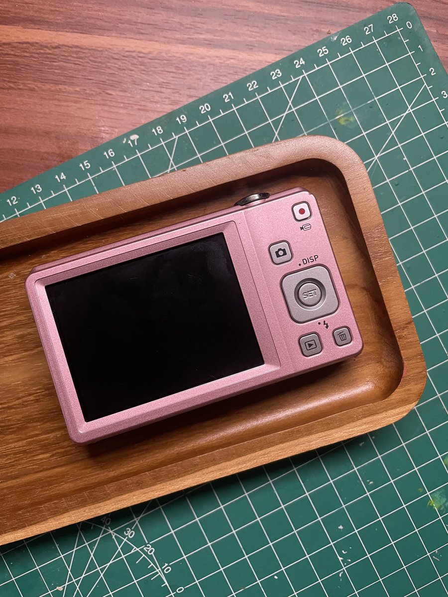 Digi.Aprlz | WTS Digicam tweet media