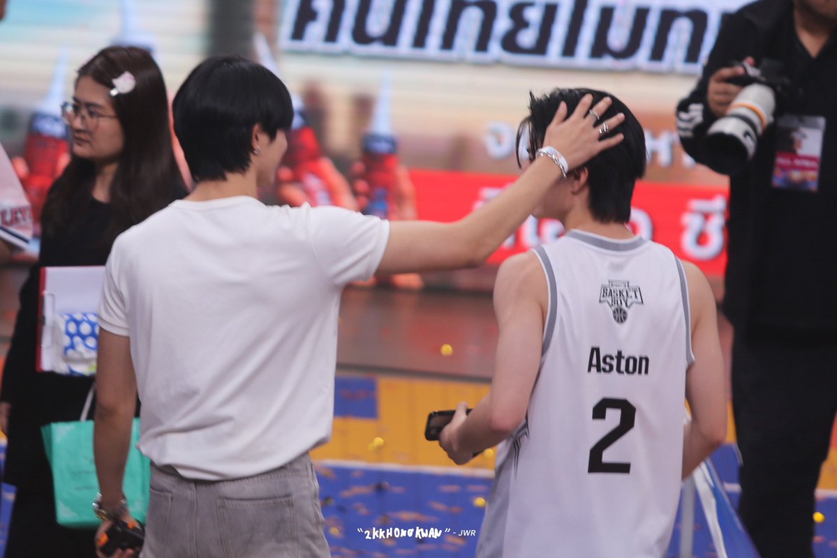 moonlight_xxz 𖾕𖾝꙼ᩚ𛲕𖾟 tweet media