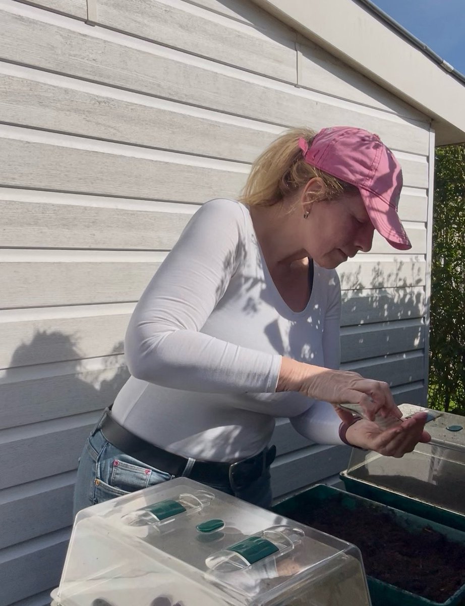 Marianne Zwagerman 💟☮️ tweet media