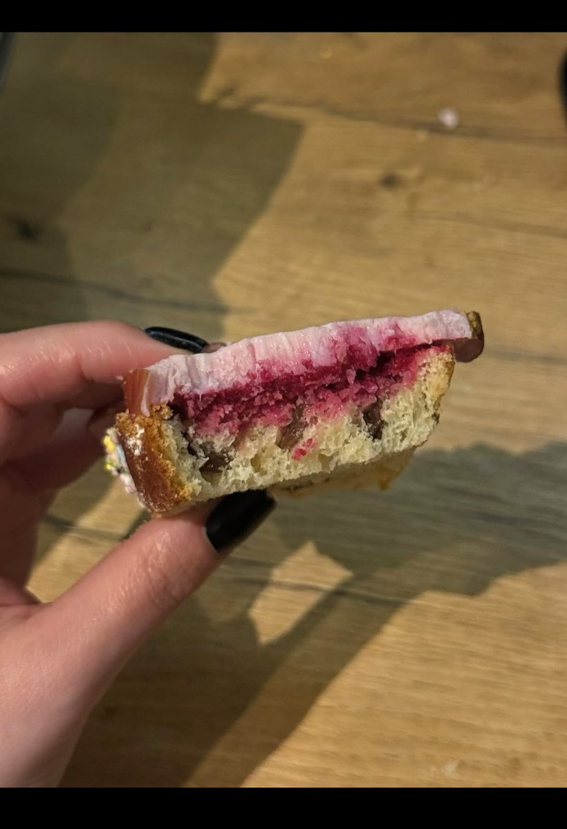 Сербський (мобілізований) найомнік Бєбров tweet media