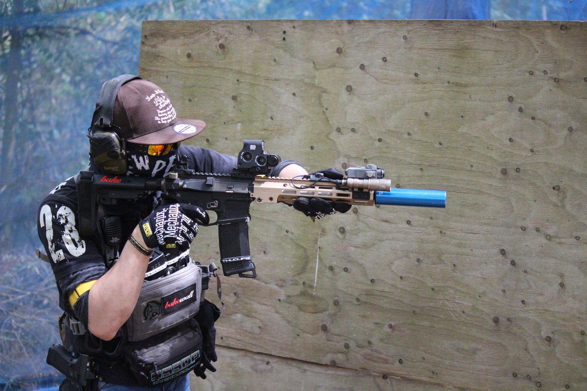 m3_takuya_m3's tweet image. 昨日はBattle定例会へ
初のGATORZデビュー！
ガスケットつけたら隙間は一切なくなったけど曇る…
いろんな曇り止めを試していこう
#BATTLE 
#サバゲー
#SS3DP