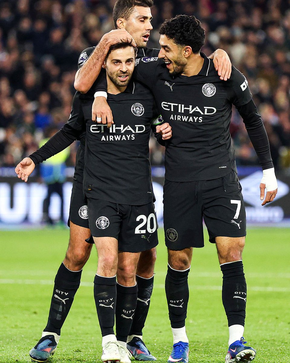 Exi Stant tweet media