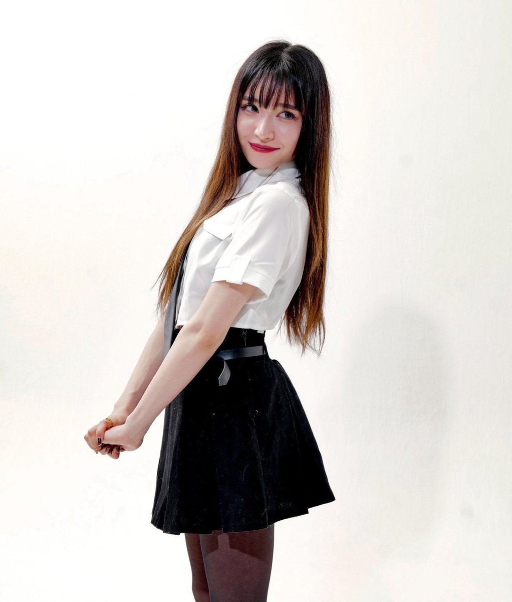 セリン Selin tweet media