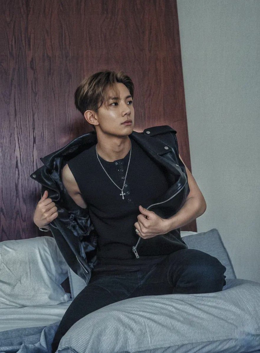 Just Heeseung❤️🎤🎧🎵 tweet media