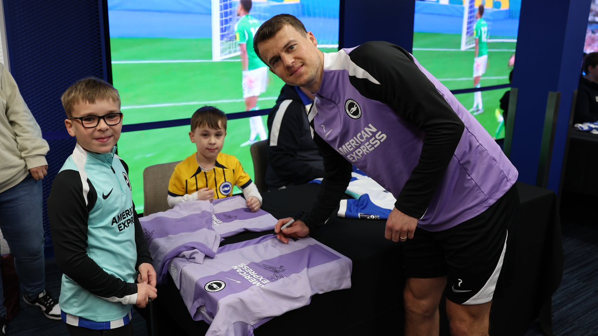 Brighton & Hove Albion tweet media