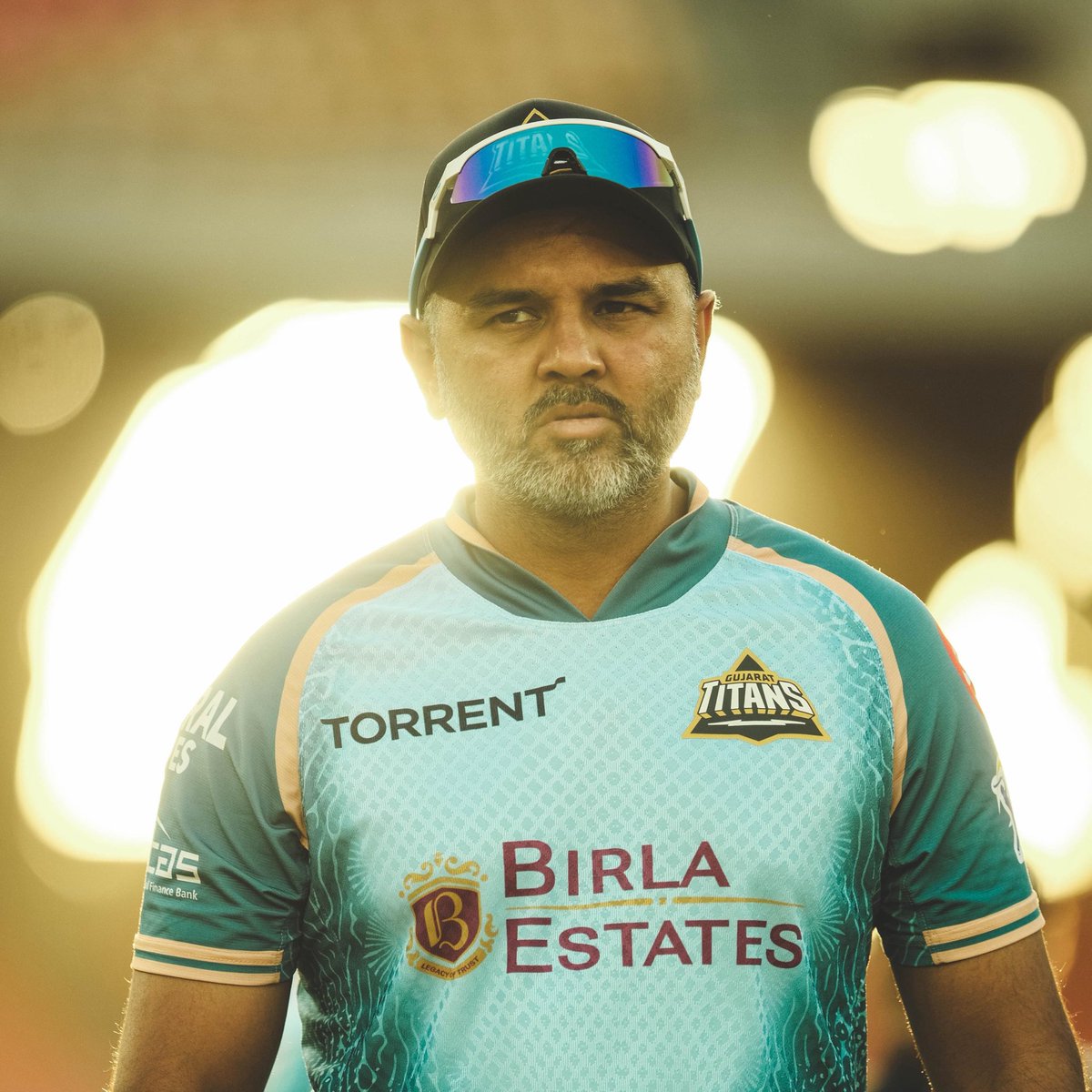 parthiv9's tweet photo. Nothing’s insurmountable. Just a game of passion and dedication. 🙏✨

#MondayMotivation #IPL2026 #AavaDe https://t.co/UuddI793hM