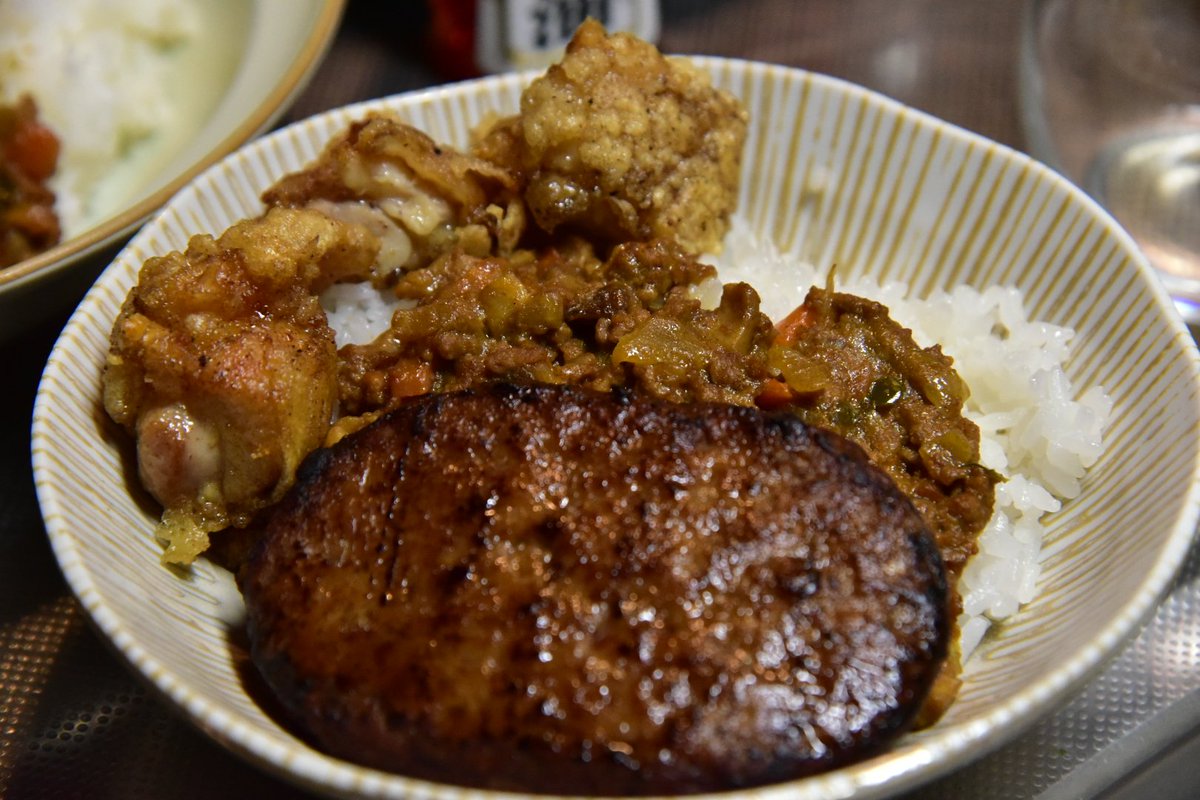 あおき tweet media