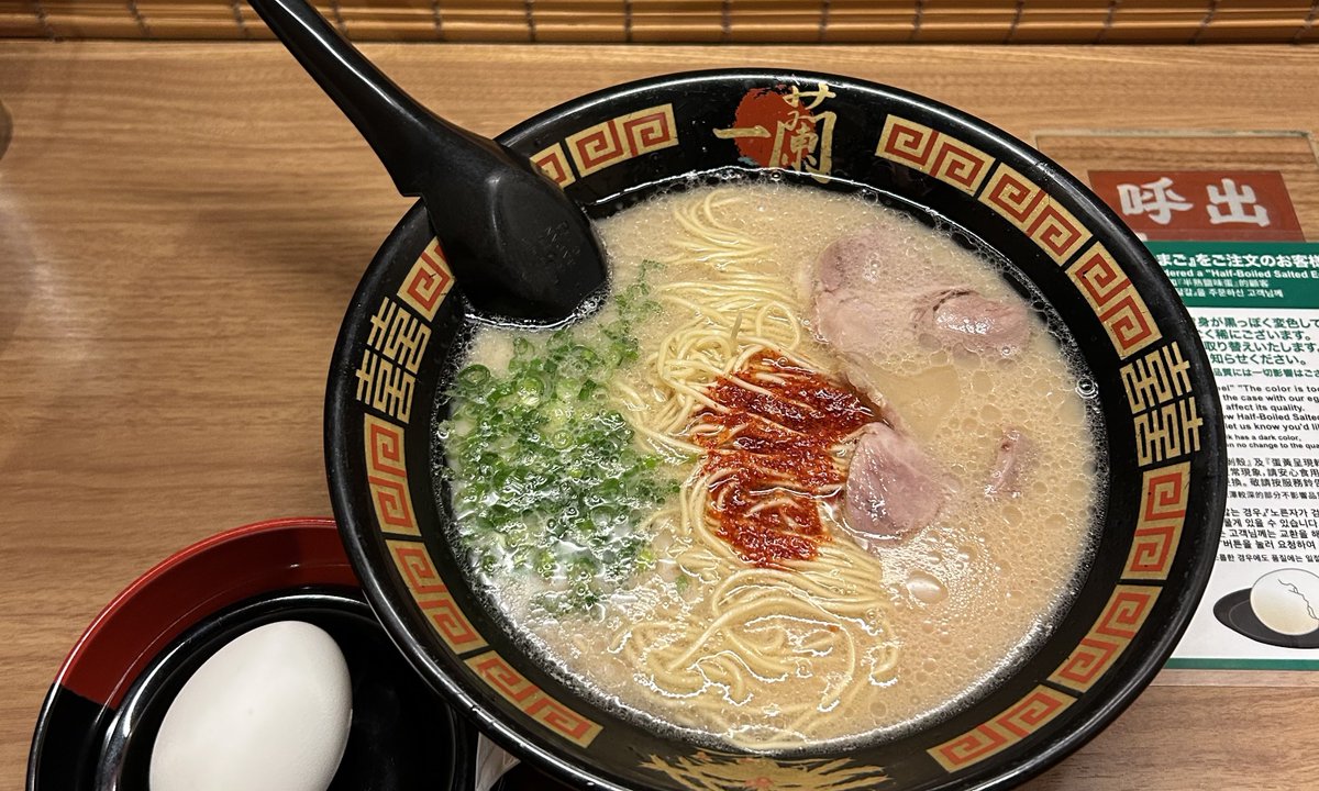 𝗆𝗈𝖼𝗈 tweet media