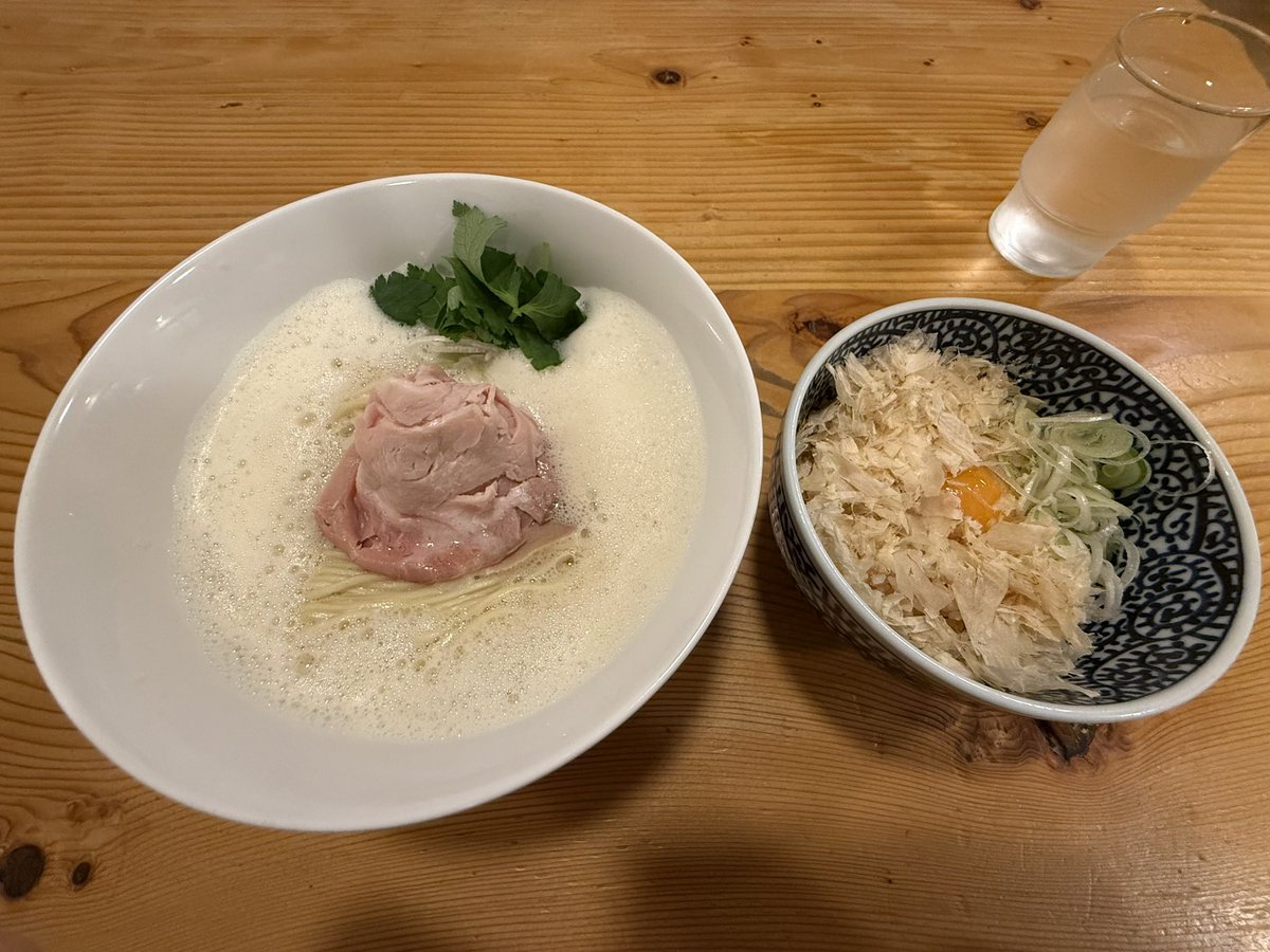neko03a91's tweet photo. #冠山峠  #旧北陸線トンネル群  #まほろば
#ジャパン峠プロジェクト  #峠ステッカー https://t.co/uLc9FkGUoG