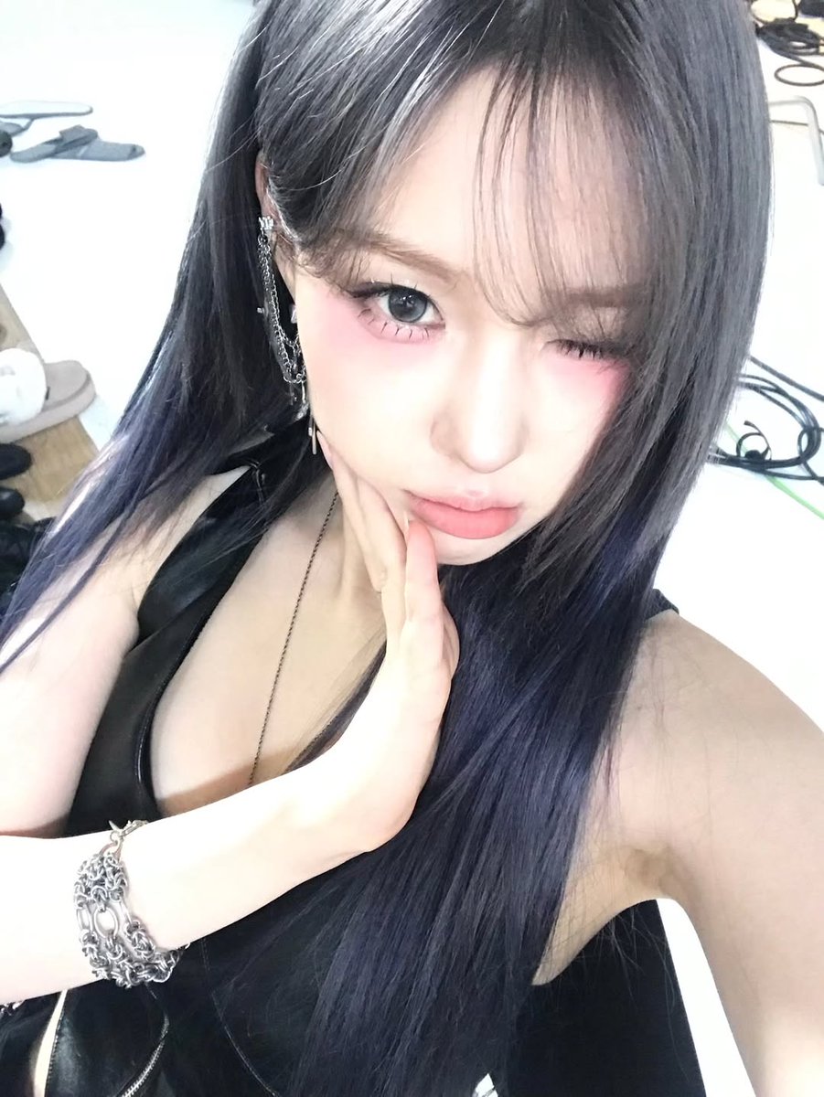 chaeromedia tweet media