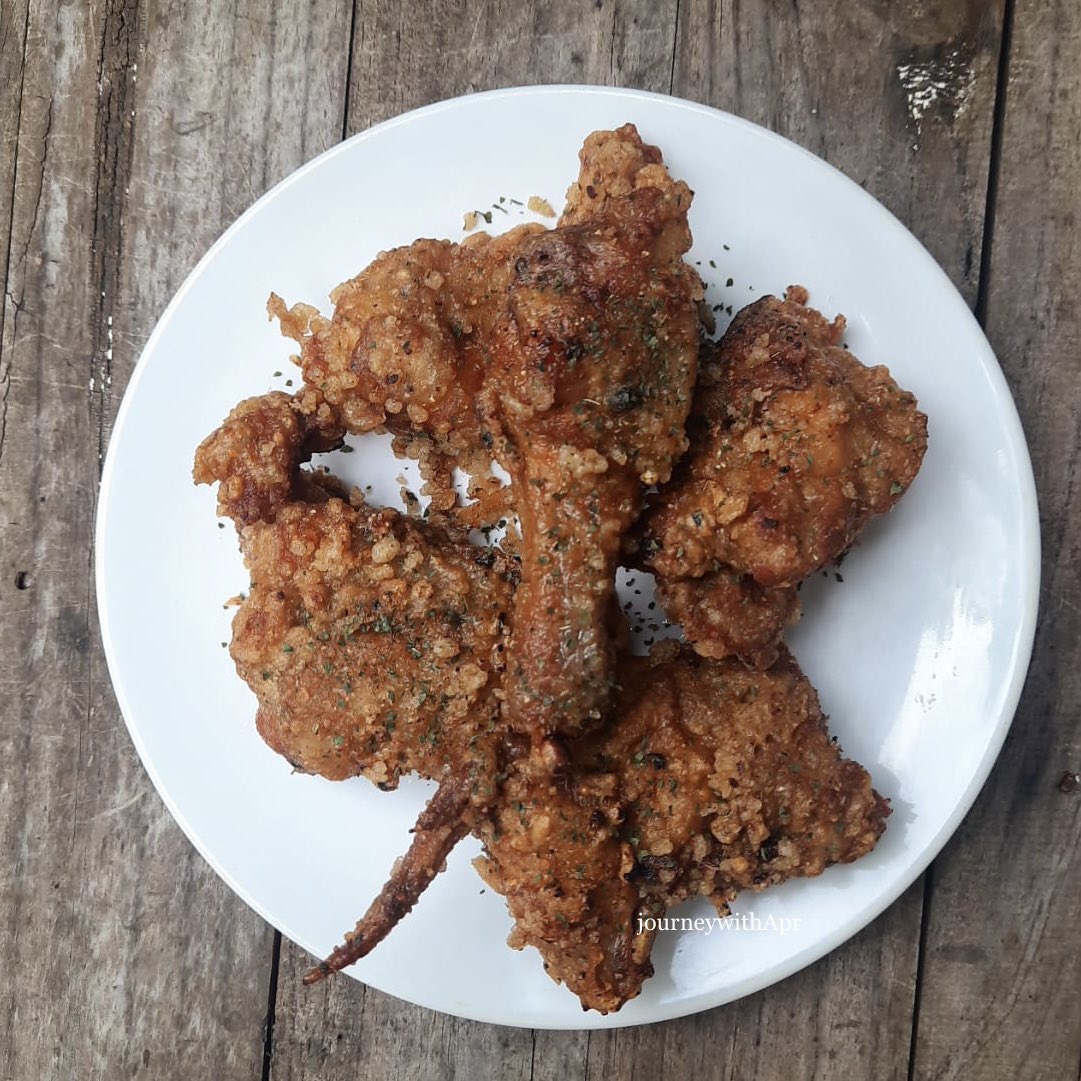 april ⏾ tweet media