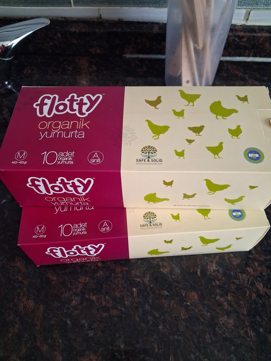 iyilikseveranne's tweet image. 10 adet organik yumurta 180 tl,her gün 5 adet tüketiyoruz,aylık yumurta masrafımızı hesaplamak istemiyorum şu aannnn #zam