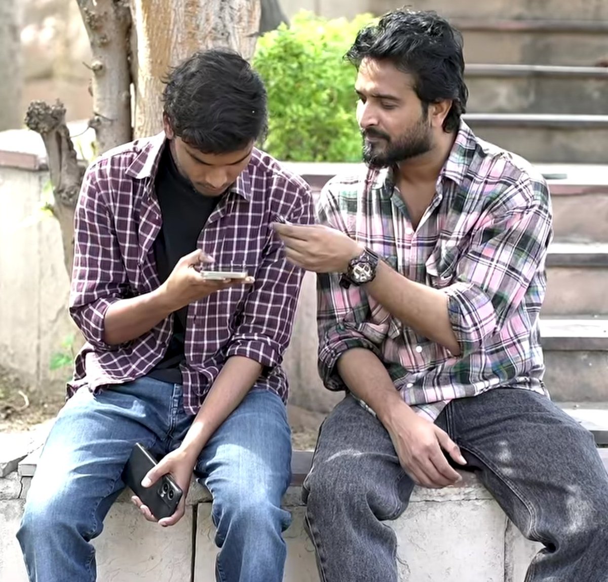 AnuCreate.in_ tweet media