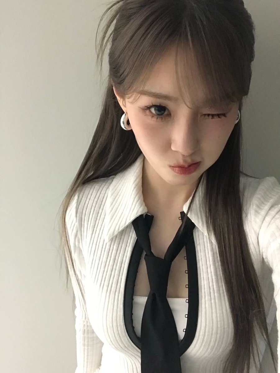 chaeromedia tweet media