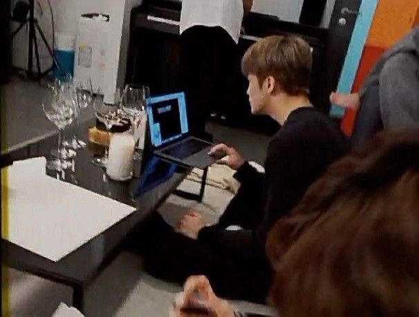 angry paprika tweet media