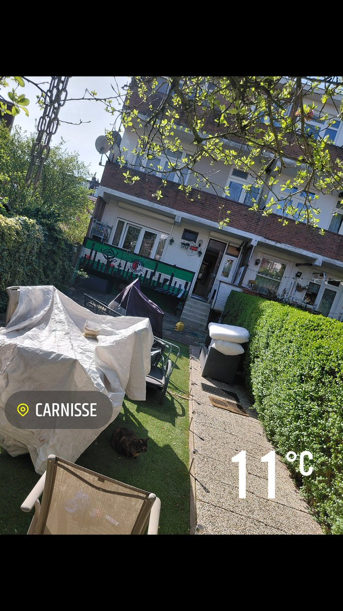 Een tuin is best leuk enzo....maar elk jaar deze ellende 🤦‍♀️🤣