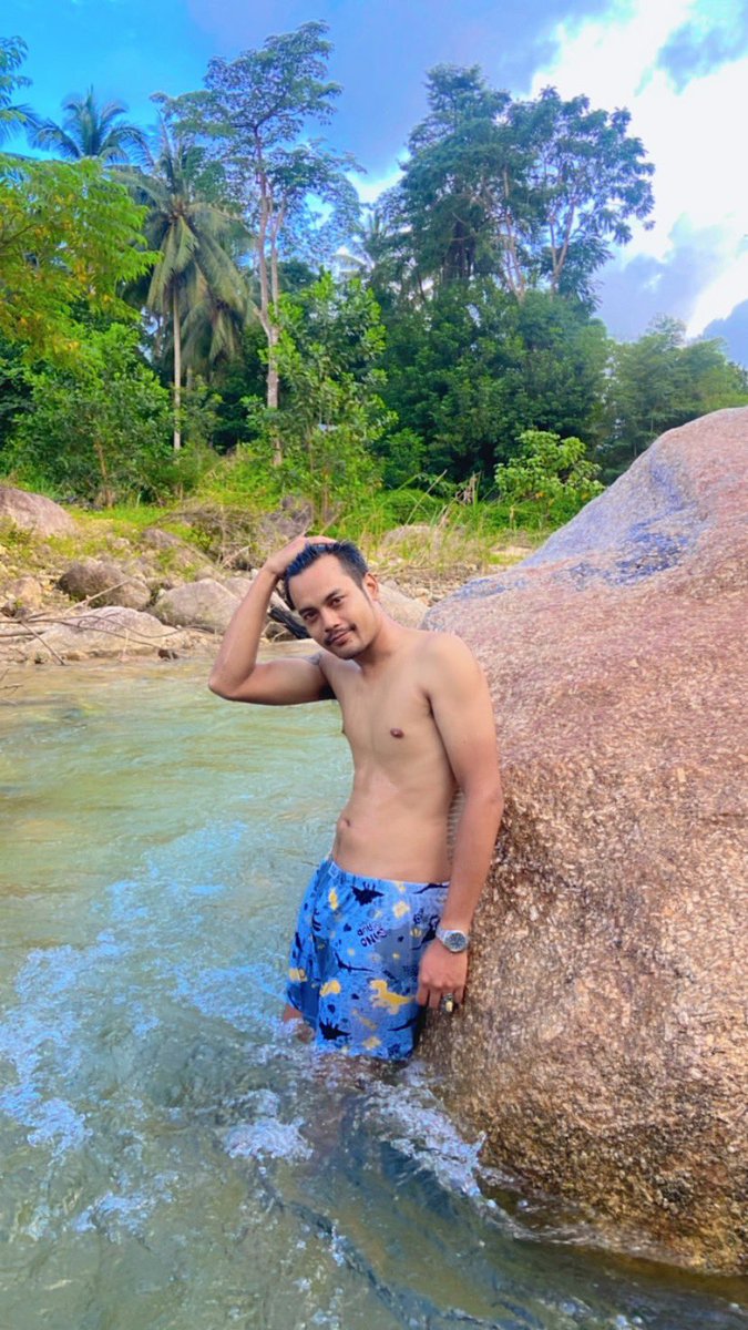 ครูหลังเขา tweet media