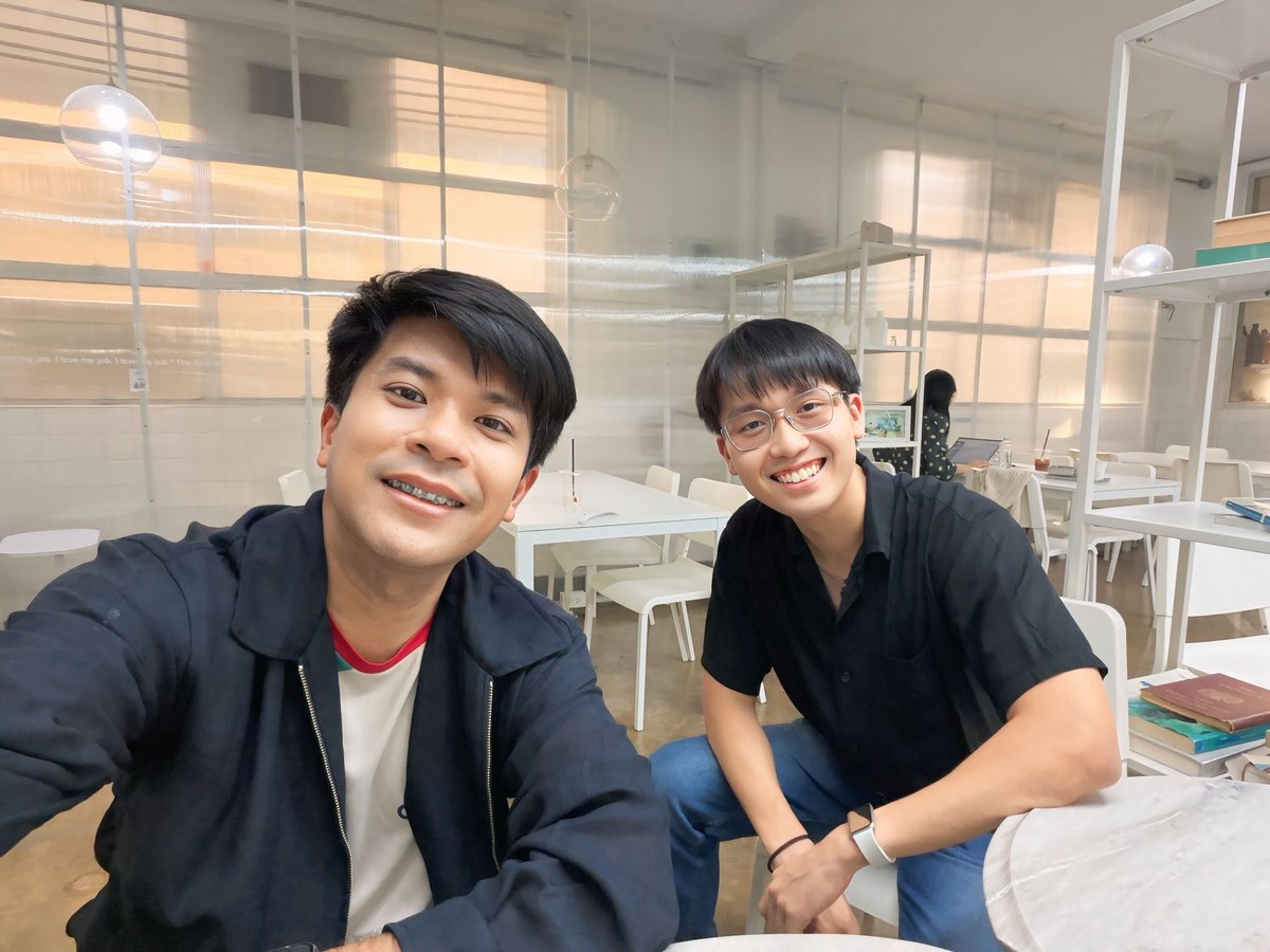 - กับน้องหมอไฟท์ หมอเมดหล่อ
อัปเดตการงาน การเงิน และโปรเจกใหม่กันครับ -
👨🏻‍⚕️🏥💰📸✅

#วางแผนการเงินสำหรับบุคลากรทางการแพทย์