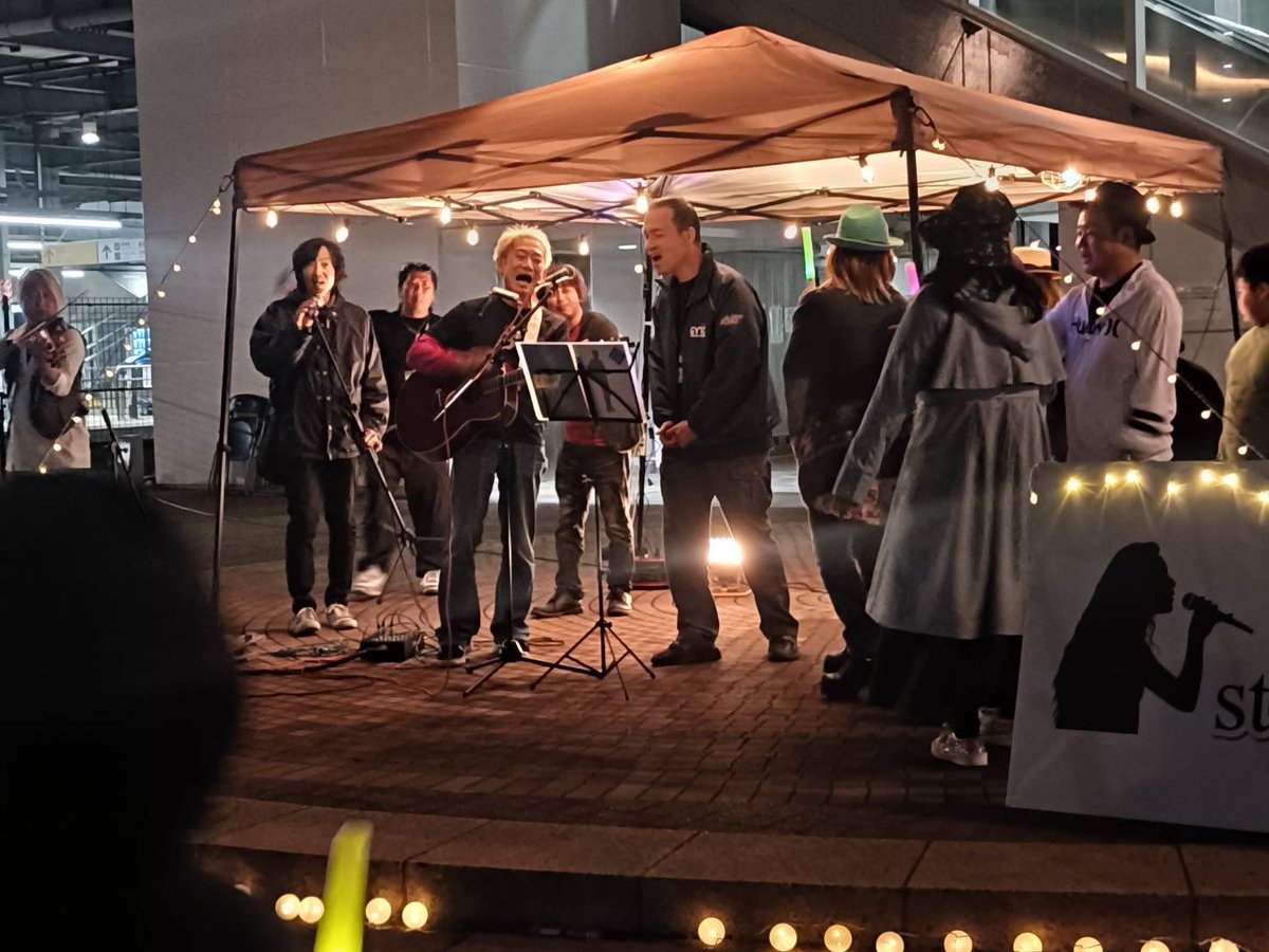 Live Place CONNECT tweet media