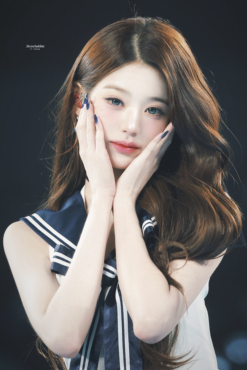 𝑺𝒕𝒓𝒂𝒘𝒃𝒂𝒃𝒃𝒊𝒆🍓 tweet media