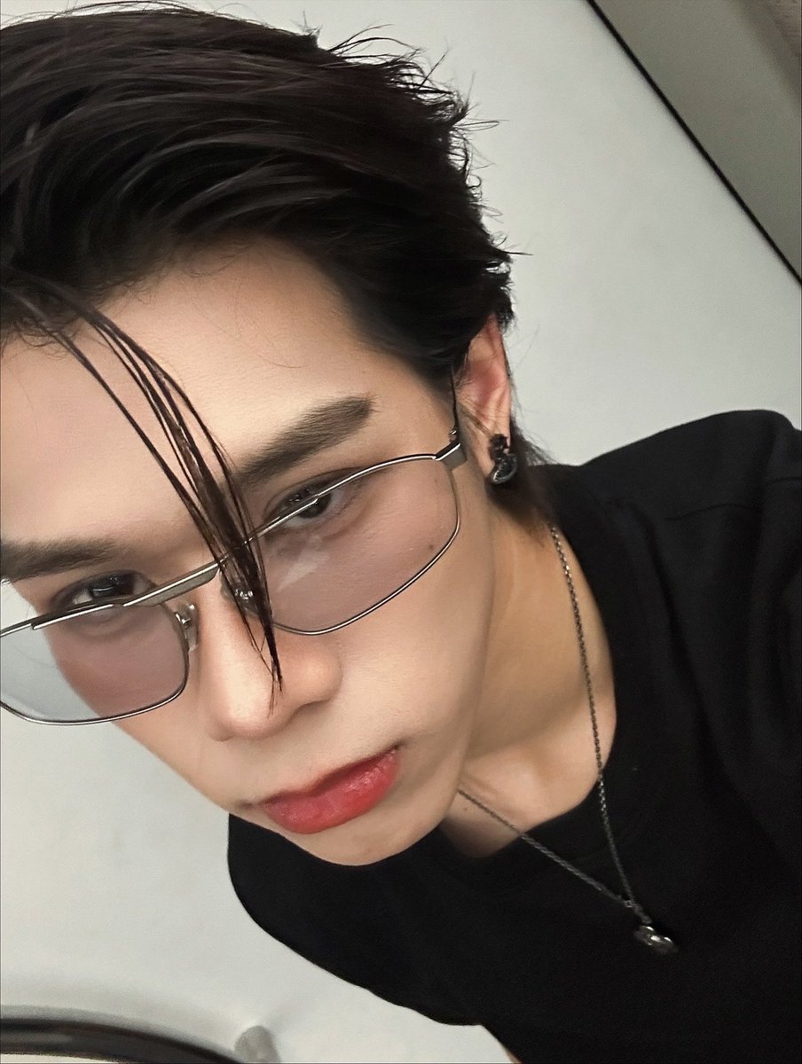 Natt • burn out tweet media