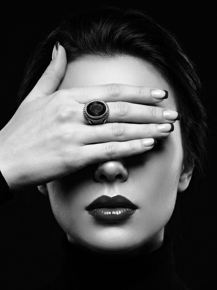 𝔸𝕣𝕒𝕞 tweet media