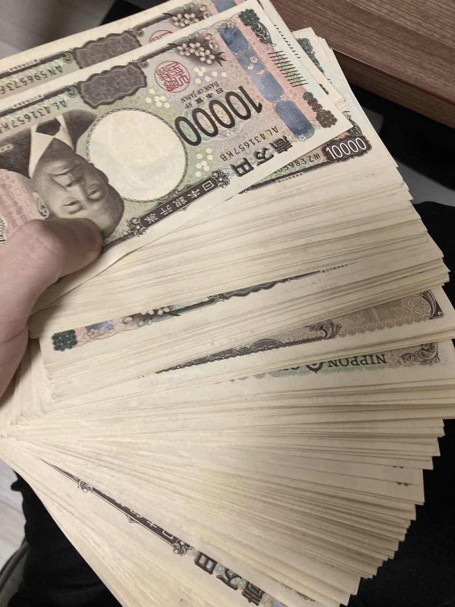 naruto_pre's tweet photo. おめでとう🎉🎉

まだの人に今日は行く予定だから待っててくれよな🔥 https://t.co/7gYV5mCDYr