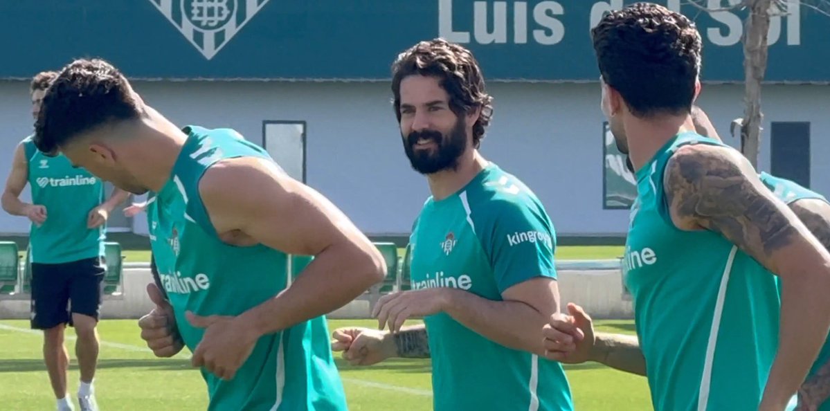 La Voz Verdiblanca tweet media