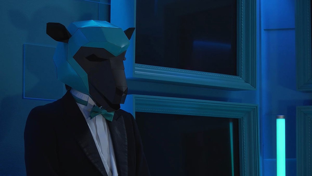 ✕✕✕ tweet media