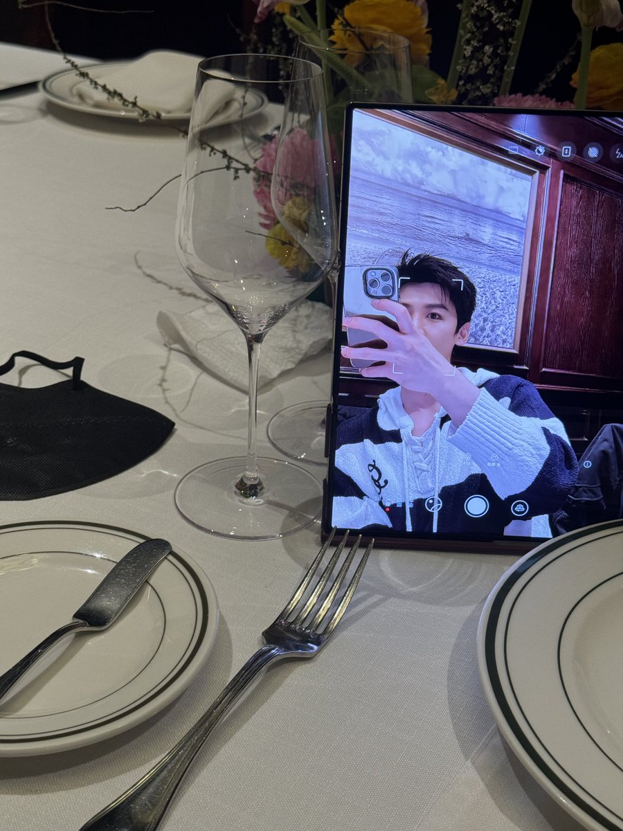 hourly bai jingting tweet media