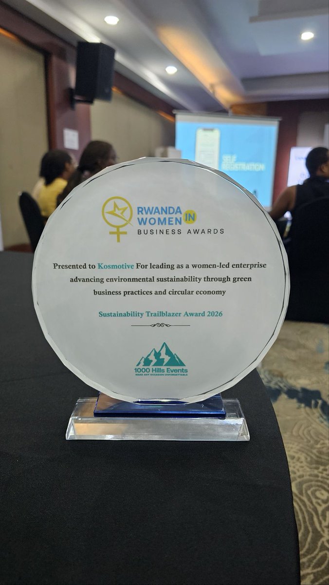 Kosmotive tweet media