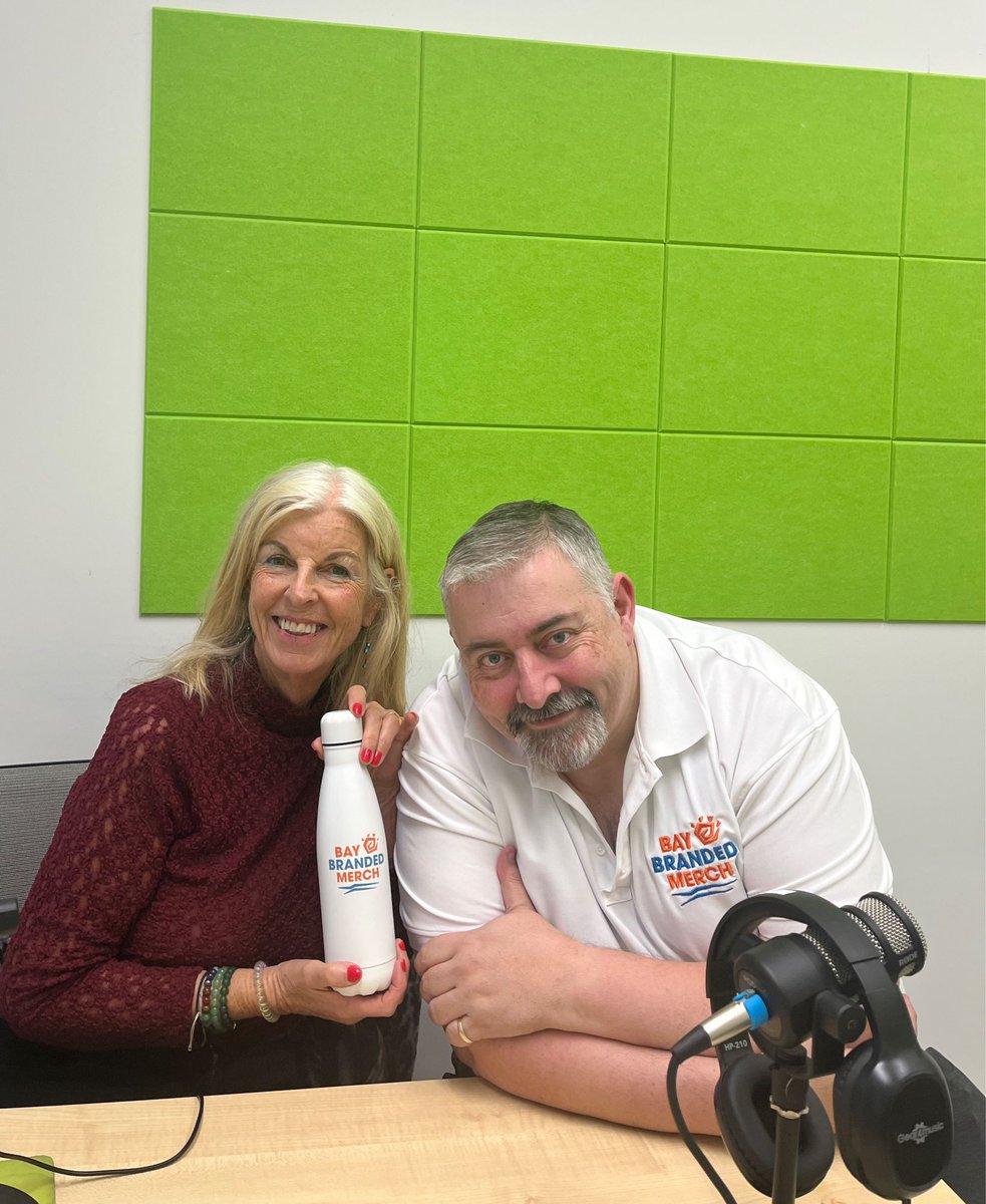 vanillaweb's tweet photo. Catchup with the #BBunker radio show with me &amp; @julesserkin and our guest

Phill Thorne of @baybrandedmerch 

https://t.co/qptM29HqTn https://t.co/WaYyeXPQYs