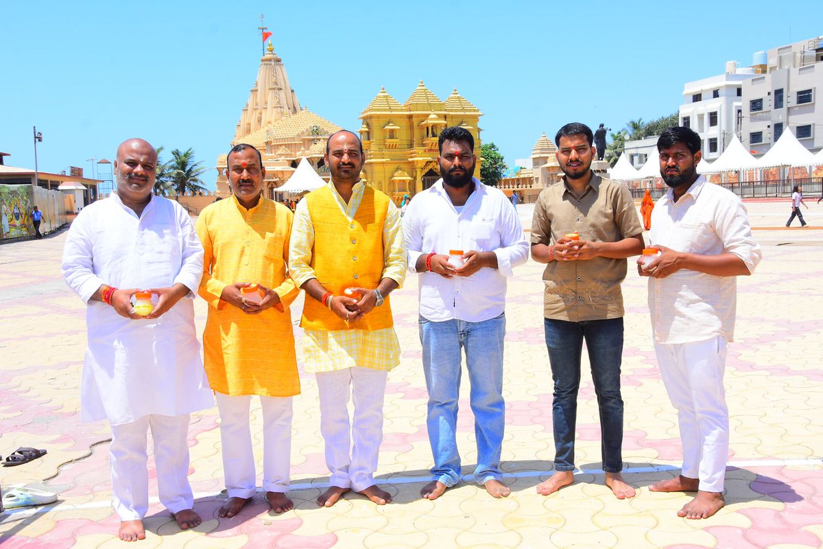 अमरेन्द्र प्रताप सिंह रुद्र 'नवोन्मेषी किसान' tweet media