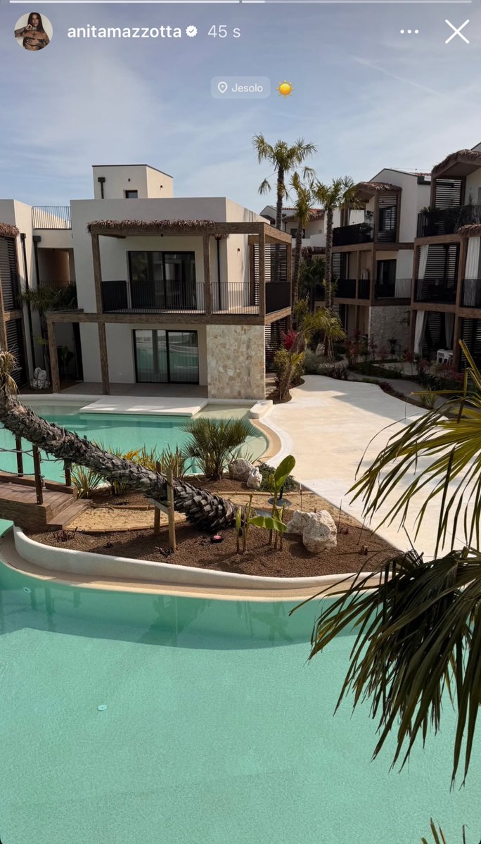 Hanno trascorso la Pasqua insieme e ora sicuramente sono a Jesolo 🥹💗 #Jonita