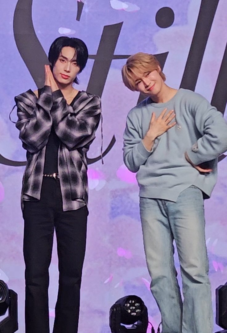 마키makki tweet media