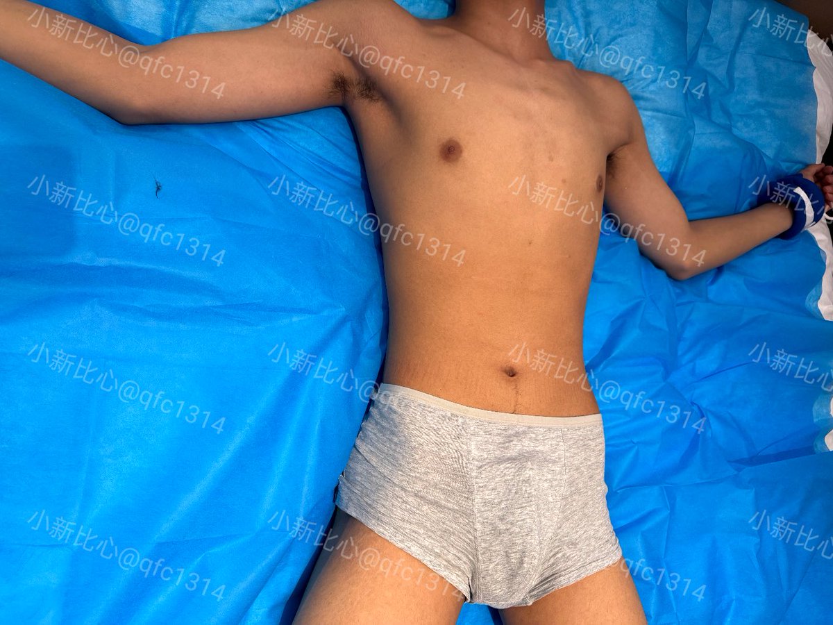 小新比心 tweet media