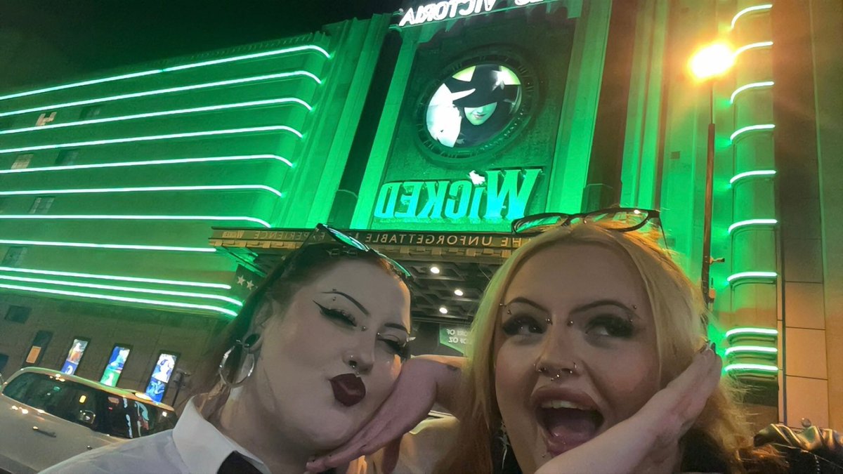 destiny 🦇 tweet media