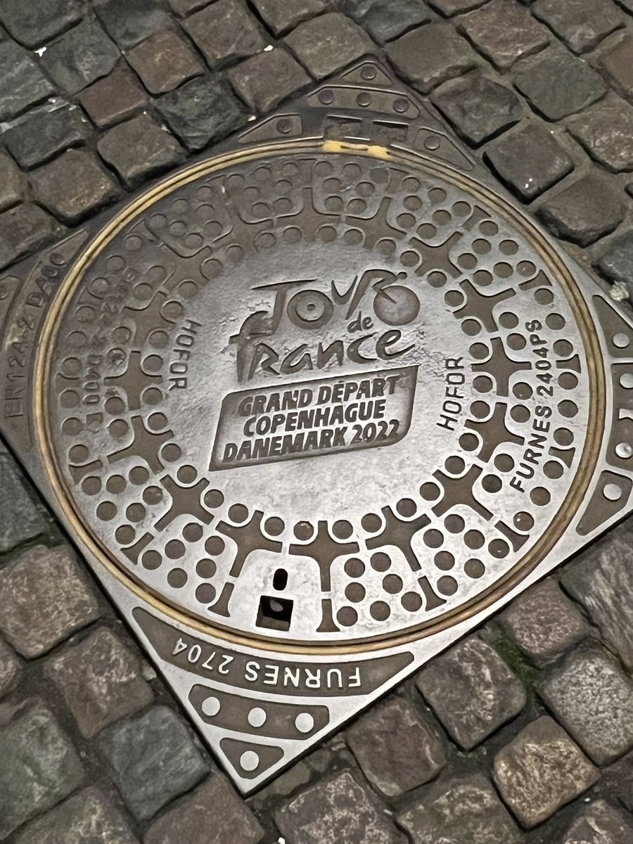 It’s #ManholeCoverMonday so starting #UnderFoot week of the #PMJWeeklyChallenge with this. 🇩🇰