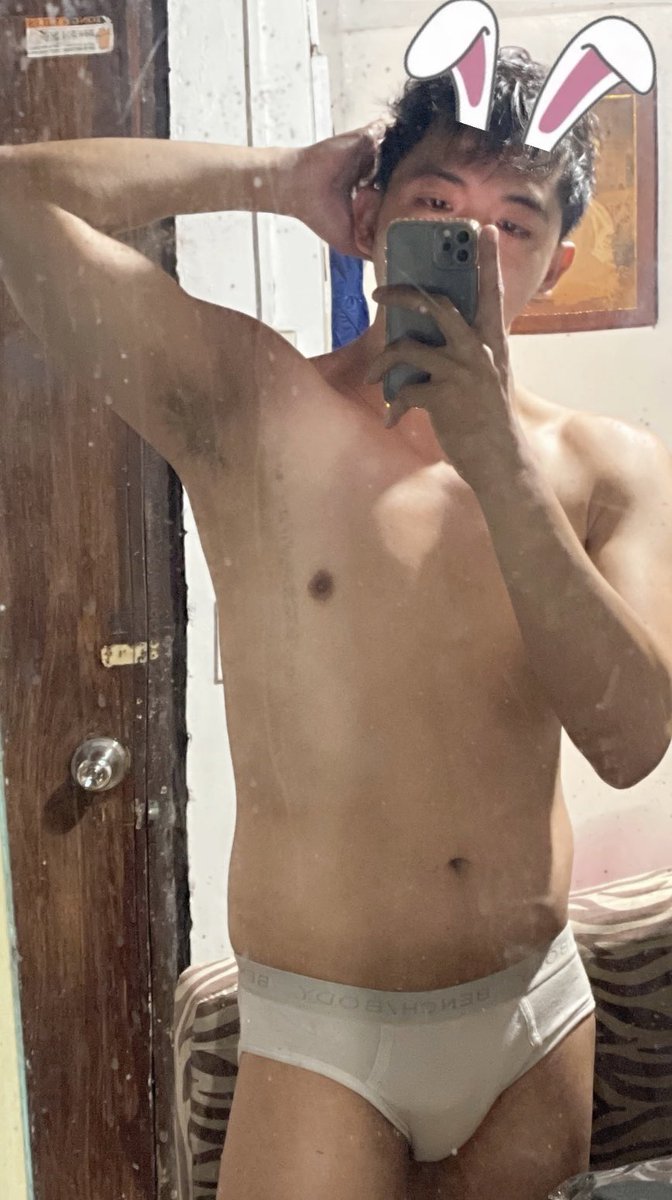 VINCE 🐥 tweet media